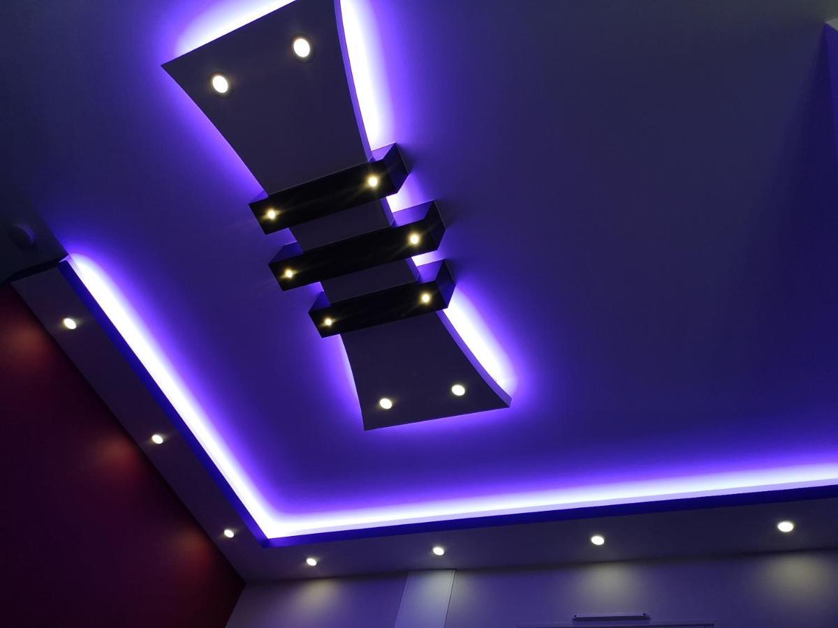 Appartement Moderne Avec Balneotherapie 메르레뱅 외부 사진